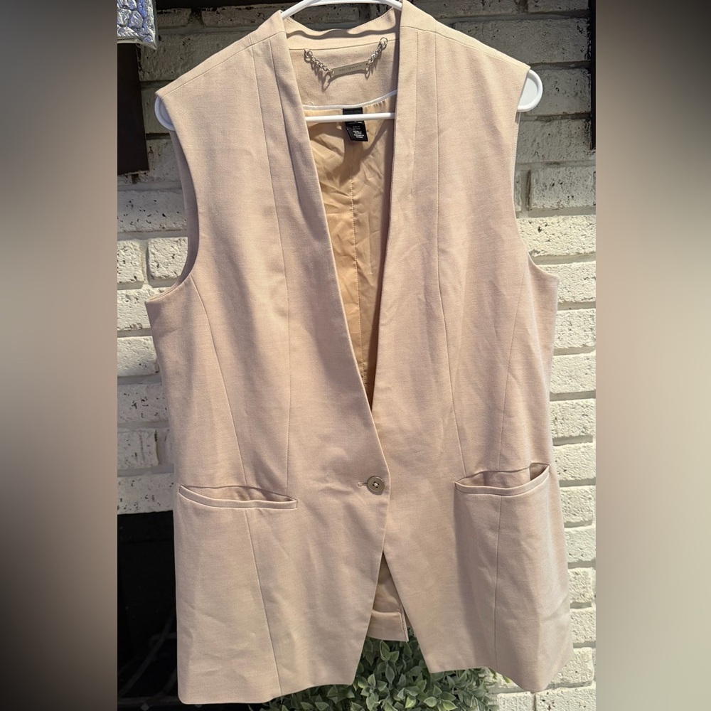 White House Black Market Cream Blazer